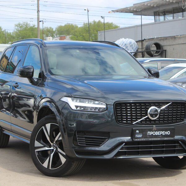 Volvo XC90, 2021