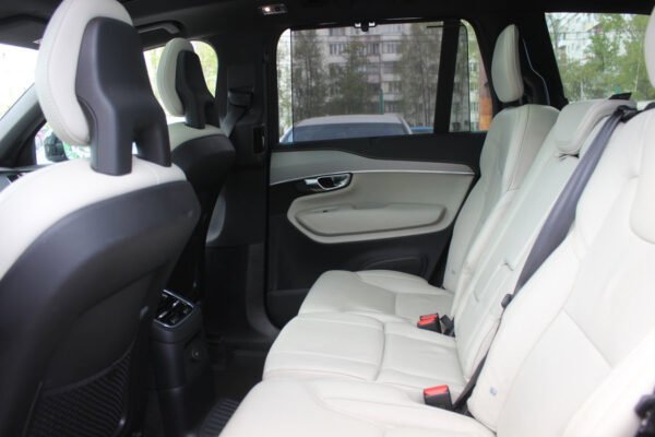 Volvo XC90, 2021 — изображение 10