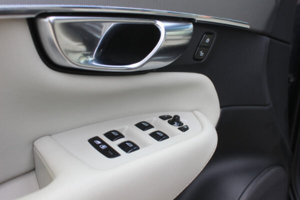 Volvo XC90, 2021 — изображение 12