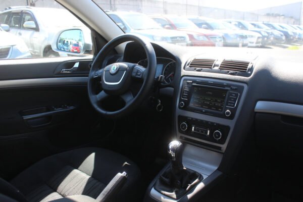 Skoda Octavia, 2009 — изображение 12