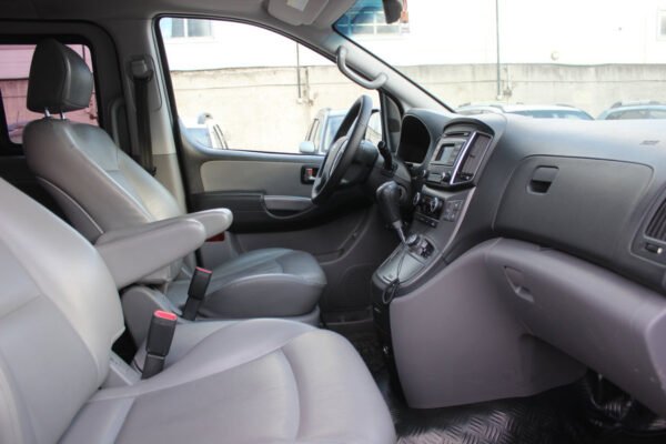 Hyundai Grand Starex, 2016 — изображение 12