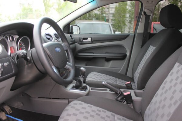 Ford Focus, 2009 — изображение 9