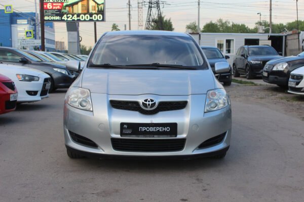Toyota Auris, 2009