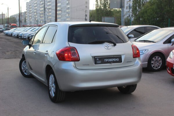 Toyota Auris, 2009 — изображение 6