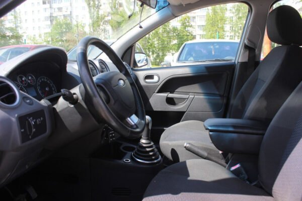 Ford Fiesta, 2006 — изображение 12