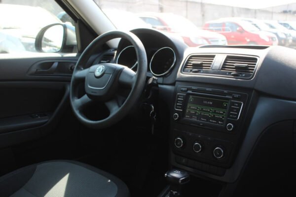 Skoda Yeti, 2011 — изображение 13