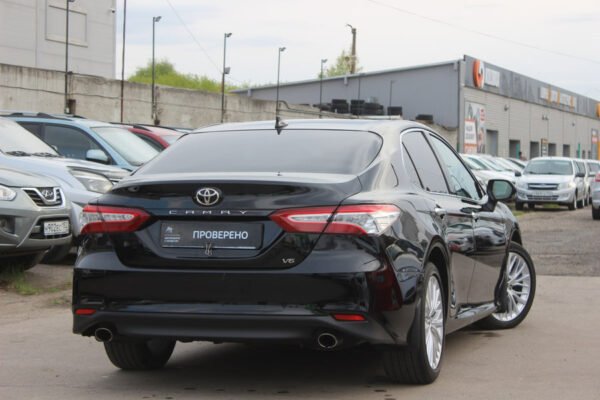 Toyota Camry, 2019 — изображение 14