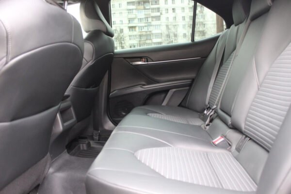 Toyota Camry, 2021 — изображение 16