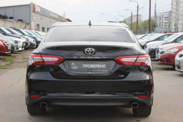 Toyota Camry, 2019 — изображение 18