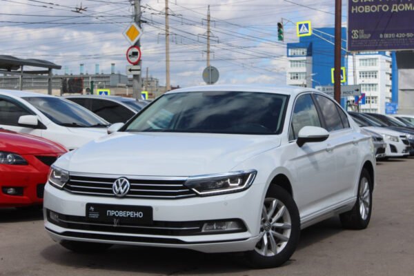 Volkswagen Passat, 2017 — изображение 2