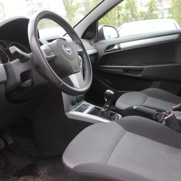 Opel Astra, 2014