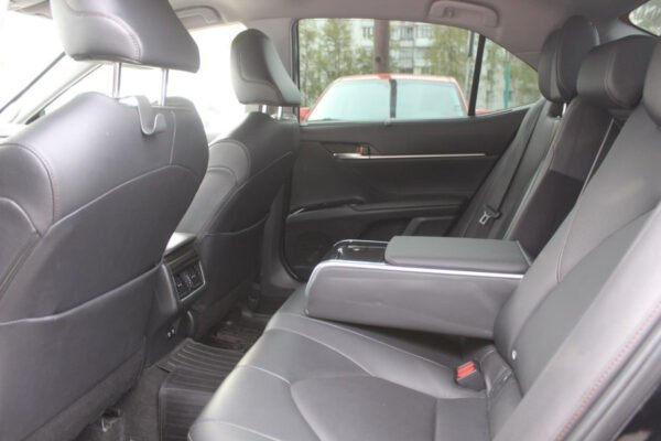 Toyota Camry, 2019 — изображение 21