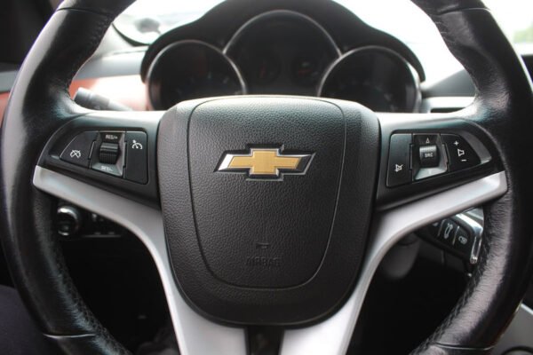 Chevrolet Cruze, 2012 — изображение 3