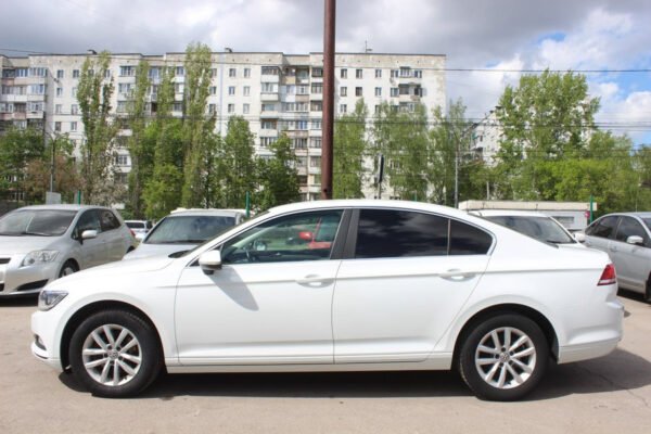Volkswagen Passat, 2017 — изображение 3
