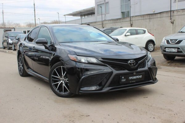 Toyota Camry, 2021 — изображение 4