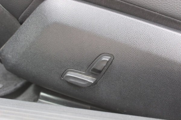 Mercedes-Benz E-класс, 2011 — изображение 8