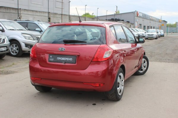 Kia Ceed, 2010 — изображение 7