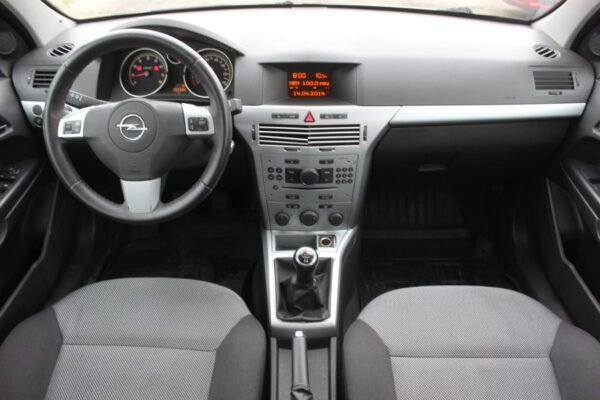 Opel Astra, 2014 — изображение 9